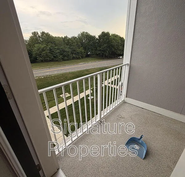 14469 Hancock Towns Dr — Photo 17