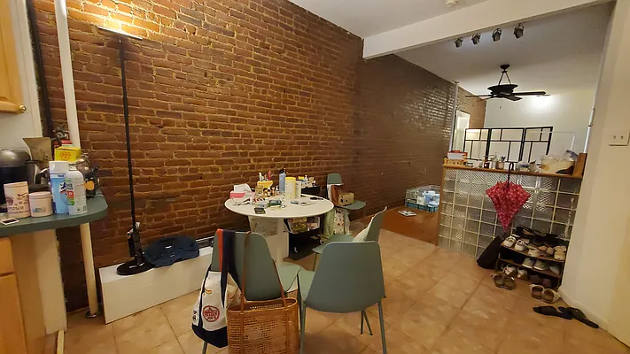 Rented by Spire Group | media 23