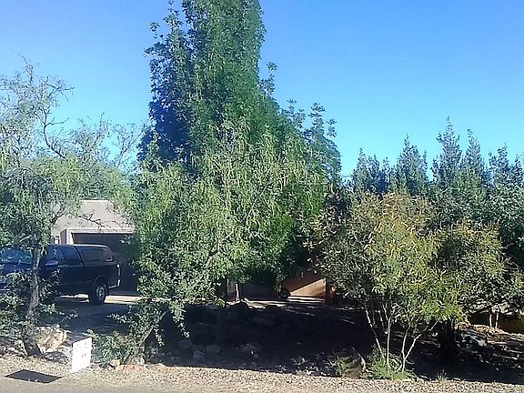 house & yard from street