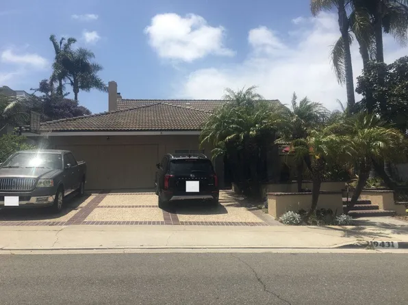 19431 Worchester Ln, Huntington Beach, CA 92646