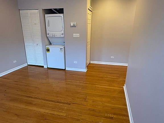5th image of 8154 S Drexel Ave APT 3E
