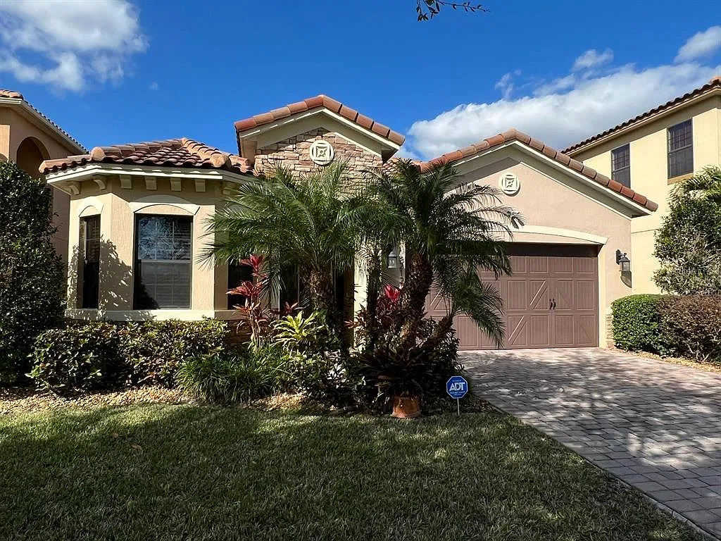 4 bed, 3.0 bath, 2202 sqft, $3,500 — Photo 2