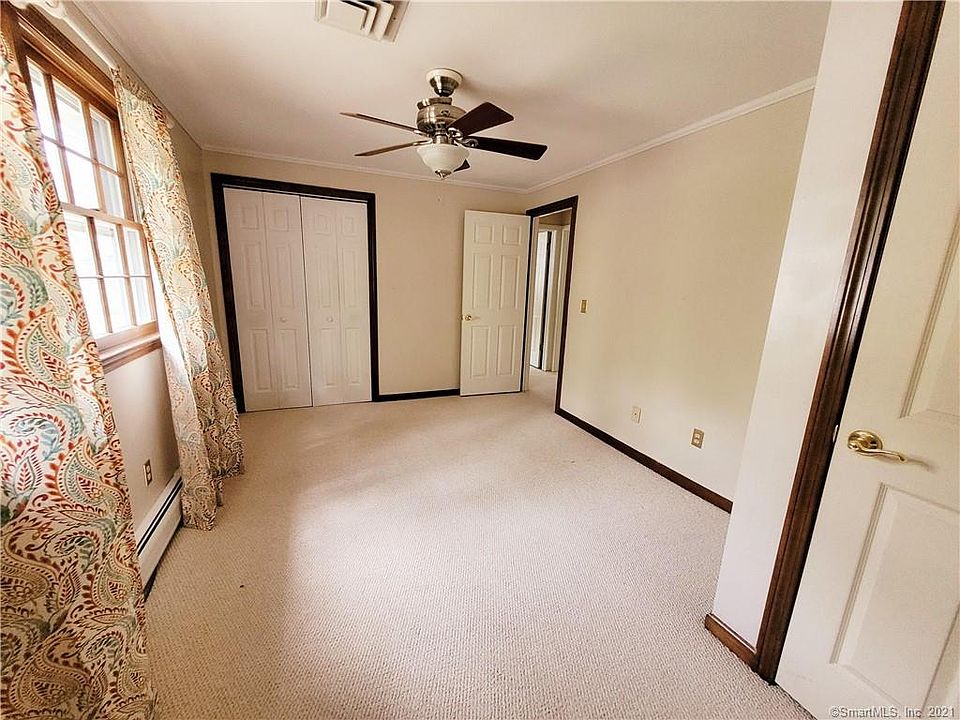 1st image of 76 Union St #76