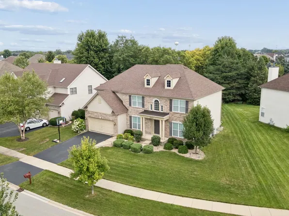 12237 S Winterberry Ln, Plainfield, IL 60585