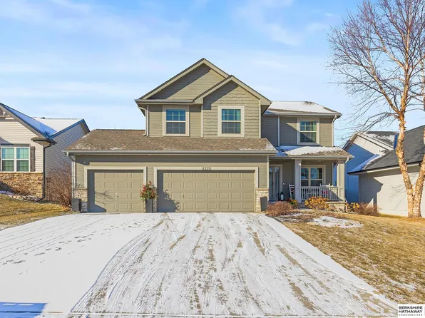 8226 N 162nd St, Bennington, NE 68007
