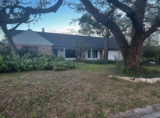 610 Valle Vista Dr, Brandon, FL 33511