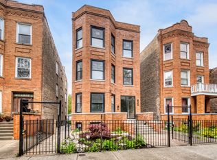 824 N Maplewood Ave #1, Chicago, IL 60622