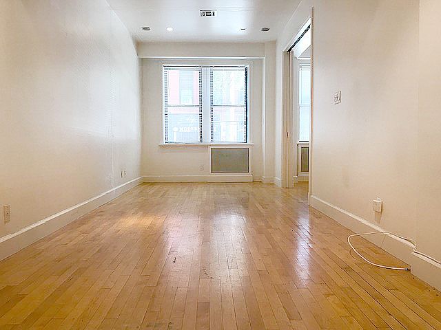 1st image of 104 Sullivan St APT B