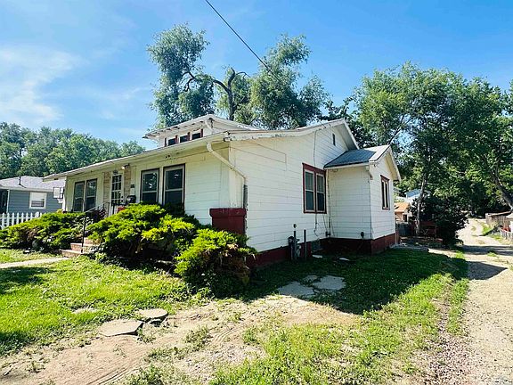 3rd image of 2515 W Highland Ave