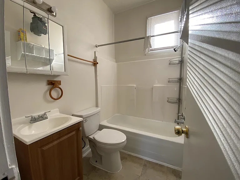 4351 S Honore St #2-F — Photo 10