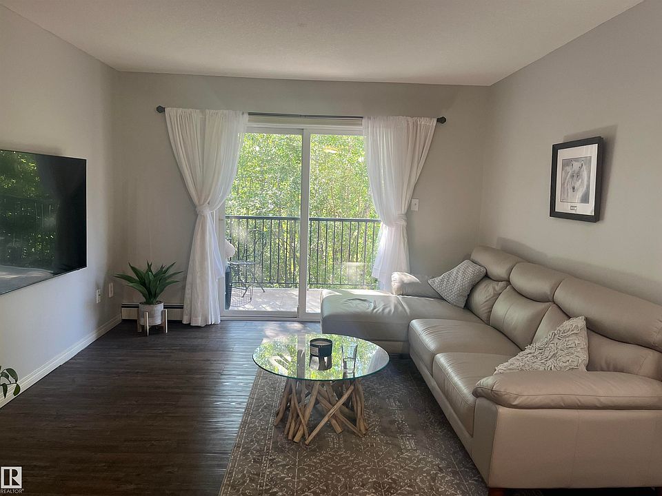 1st image of 4903 47th Ave #204