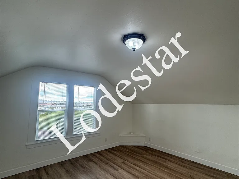 302 Carolina St #C — Photo 23