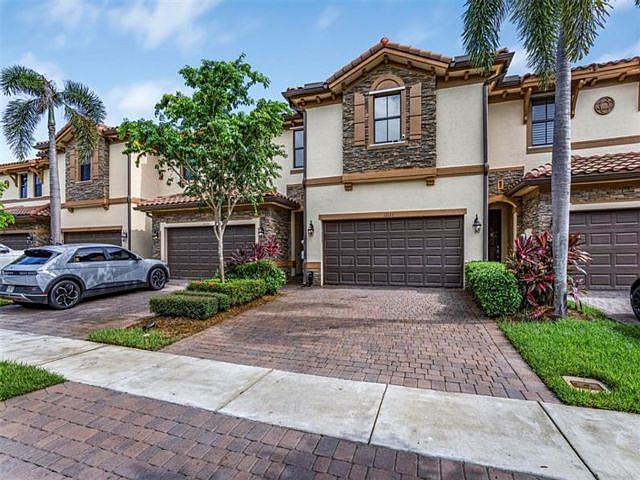 1st image of 12125 Vaquero Trails Dr #1A