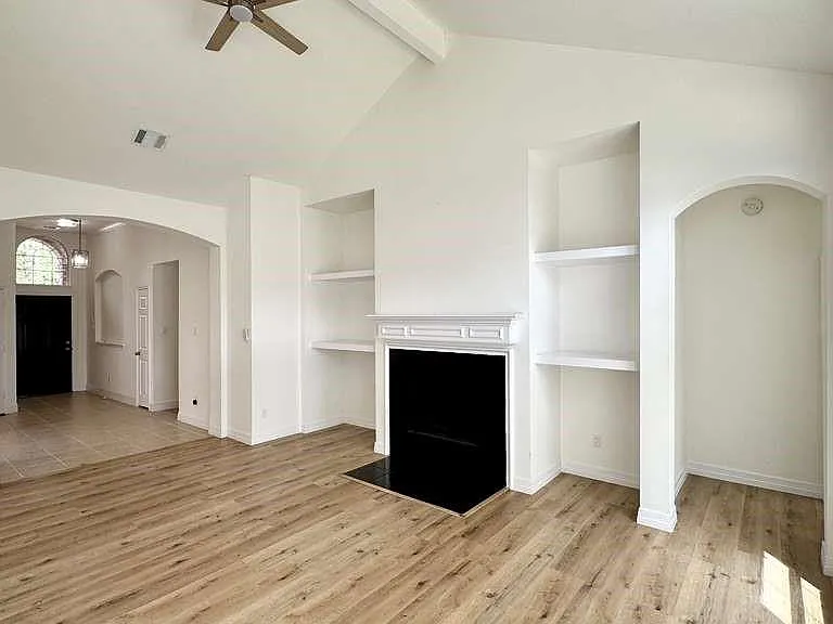 7510 Golden Thistle Ln — Photo 4