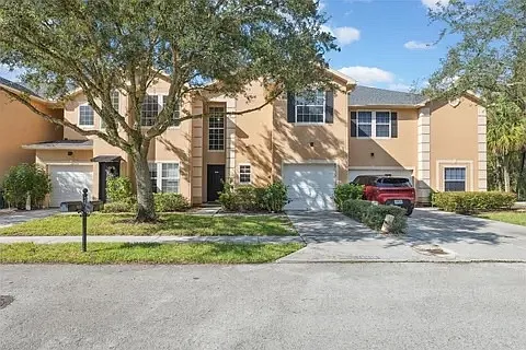 Building Photo - 16320 Parkstone Palms Ct