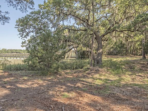 3rd image of 4214 Christine Dr