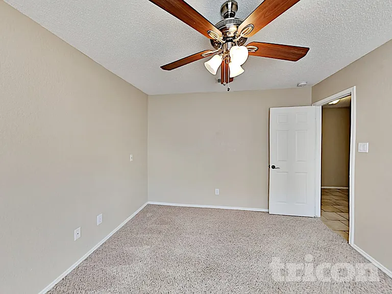 9036 Stillwater Trl — Photo 14