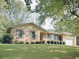 3 Briarwood Ln, Fletcher, NC 28732