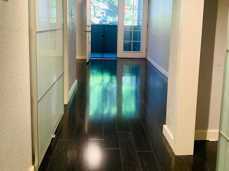 1260 York St #210 — Photo 5