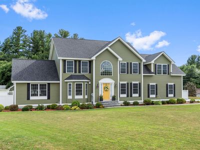 3 Stagecoach Circle, Pelham, NH, 03076