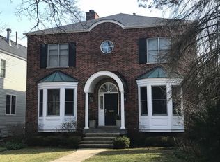 1034 Ash St, Winnetka, IL 60093