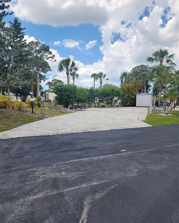 2nd image of 1674 UNIVERSITY PARKWAY #328