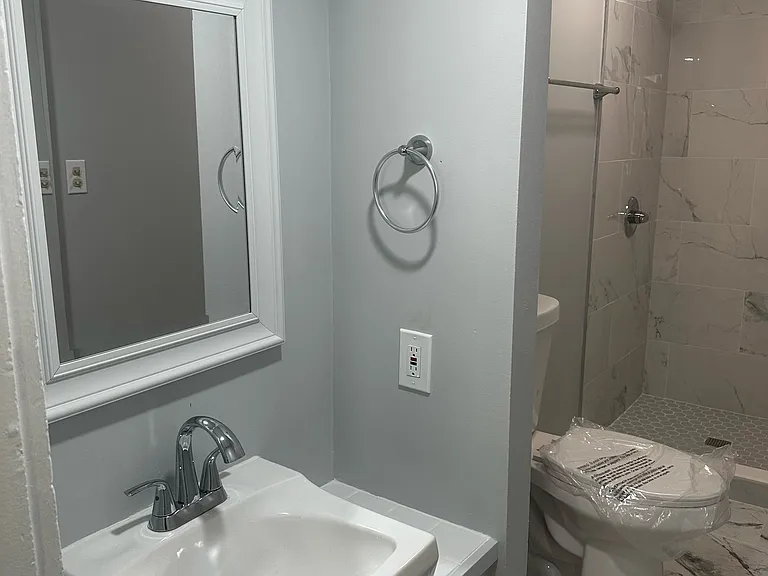 19 W Main St #1 — Photo 4