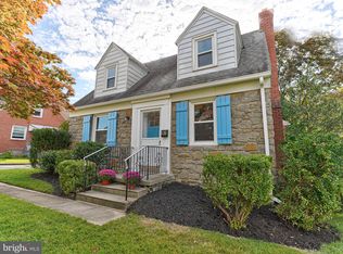 961 Edgewood Dr, Springfield, PA 19064