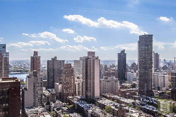 Sold by Halstead Real Estate | media 10