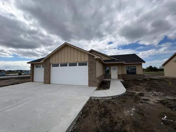 5809 Plumthicket St, Wichita, KS 67226