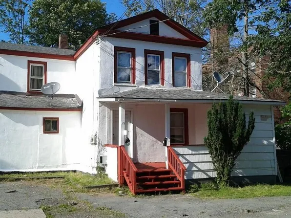 10 Bedford Ave, Monticello, NY 12701