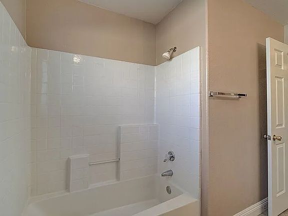 2nd image of 319 Anderson Ave NW #1