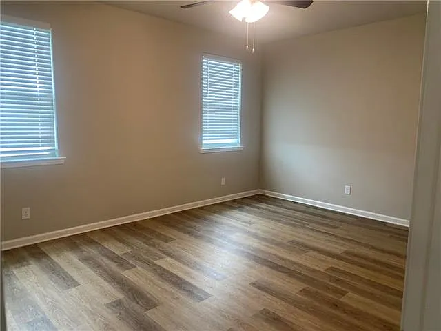 4 bed, 2.0 bath, 1728 sqft, $2,400 — Photo 4