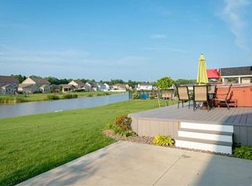 4th image of 3415 Ashwood Dr