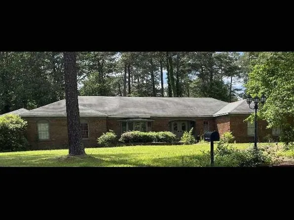 244 Westview Park Dr, Rocky Mount, NC 27804