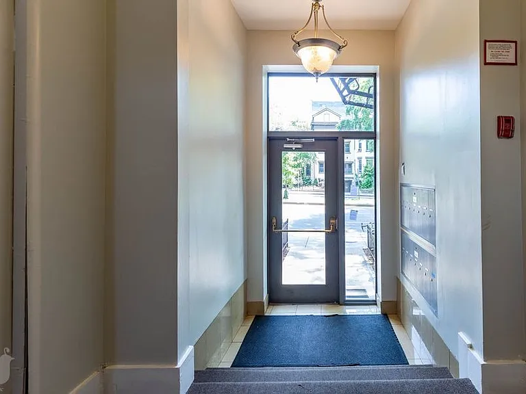 5 Rhode Island Ave NW #401 — Photo 26