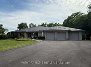 1453 Millenium Ct, Kingston, ON K7L 5H6
