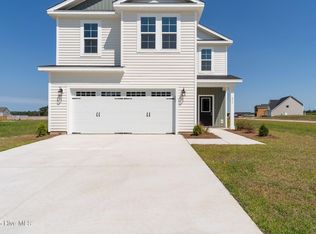 213 Shadow Grass Ct, Stella, NC 28582