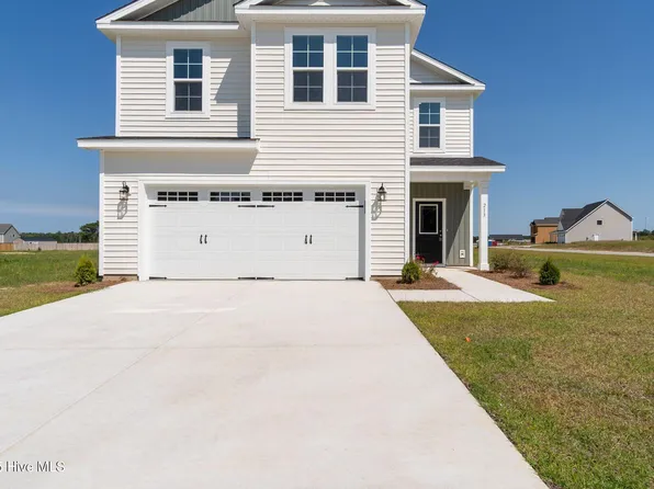 213 Shadow Grass Court, Stella, NC 28582