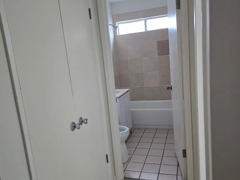 1125 Lacey Ln #4 — Photo 15