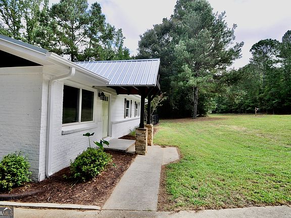 4th image of 2750 Elder Mill Rd