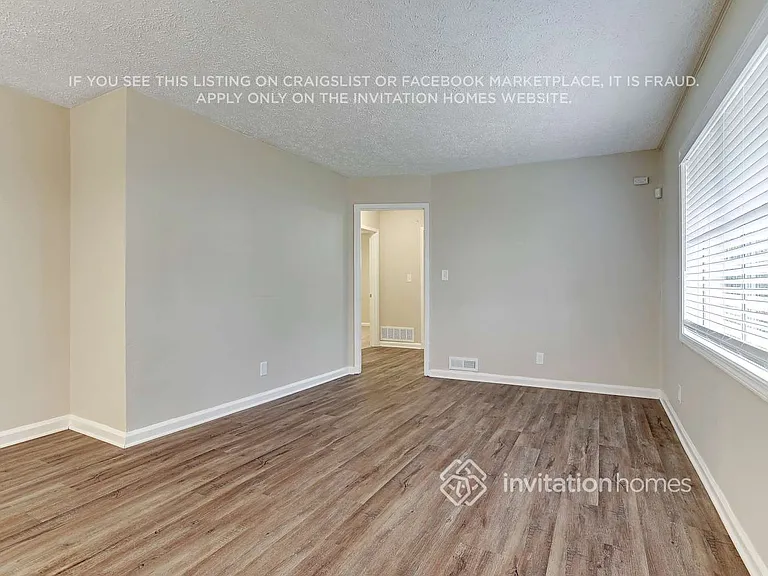 2304 Ousley Ct — Photo 4