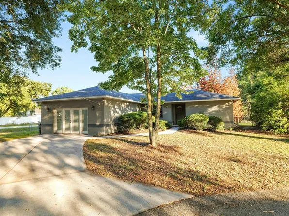 2304 Cheshire Pl, Lakeland, FL 33810