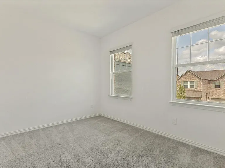 4265 Watson Way — Photo 36