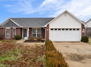 501 Dugan Mill Dr, Fort Smith, AR 72908