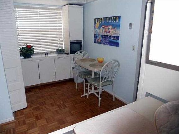 4th image of 7640 NW 18th St APT 403