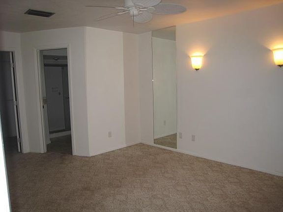 2nd image of 2510 Lakeview Dr