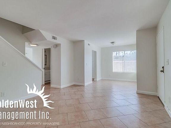 2nd image of 2878 Casey St #B