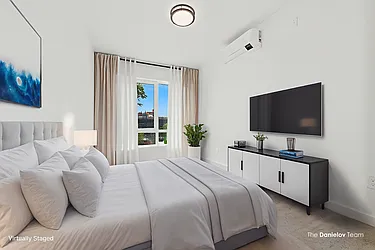 428 East 9th Street, #301