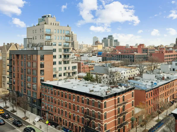 336 Douglass Street image 9 of 16